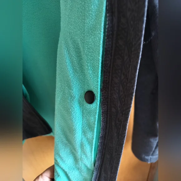 Cinch Women's Charcoal Grey And Turquoise Aztec Print Concealed Carry Jacket M - Picture 14 of 16